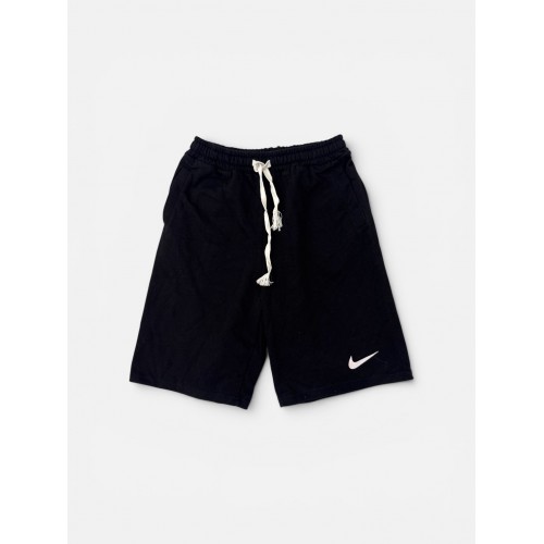 Nike Αθλητικό Σορτς Μαύρο με Λευκό Swoosh